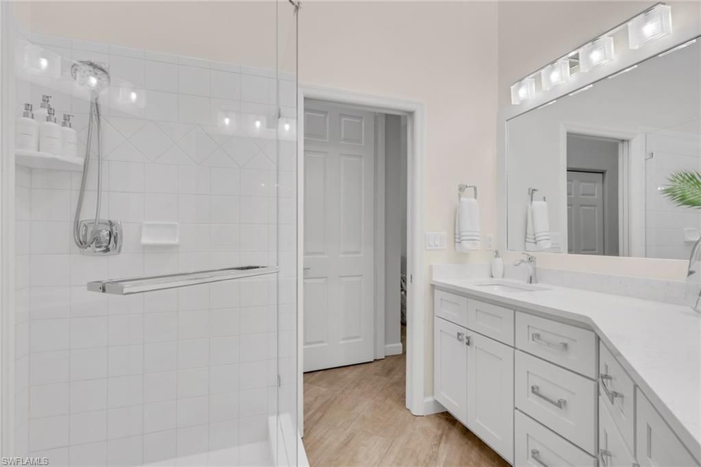 1215 Sarah Jean Cir, Unit J205, Naples, FL 34110 Photo