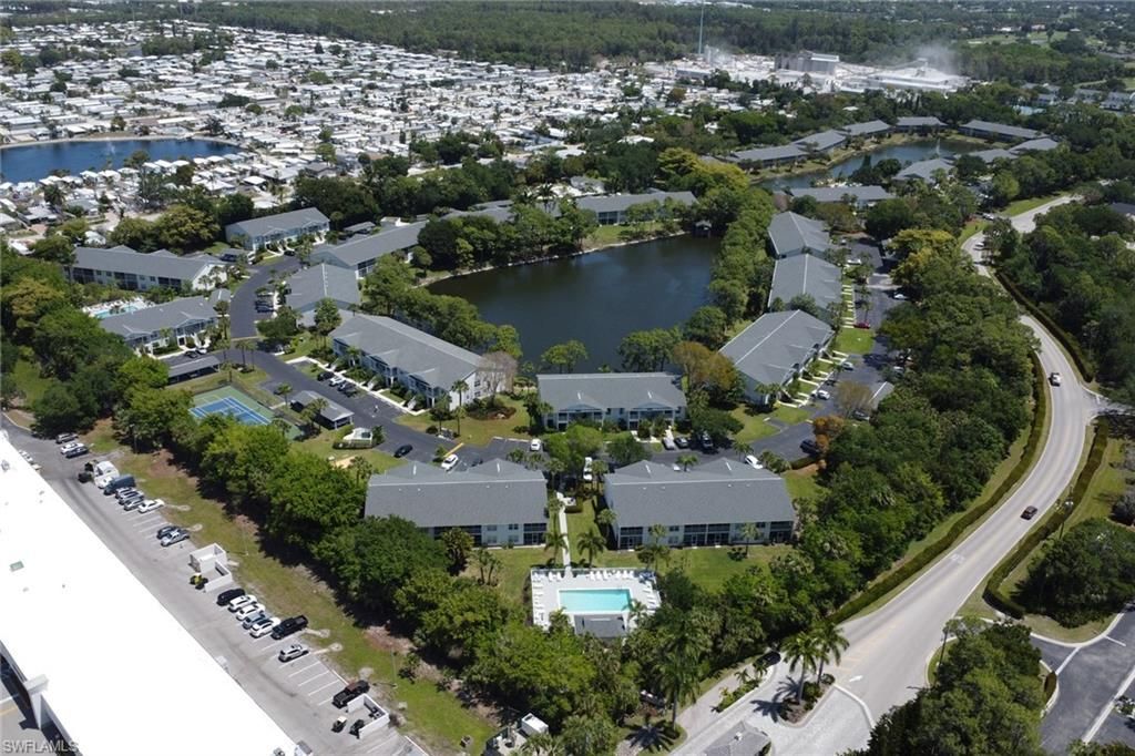1215 Sarah Jean Cir, Unit J205, Naples, FL 34110 Photo