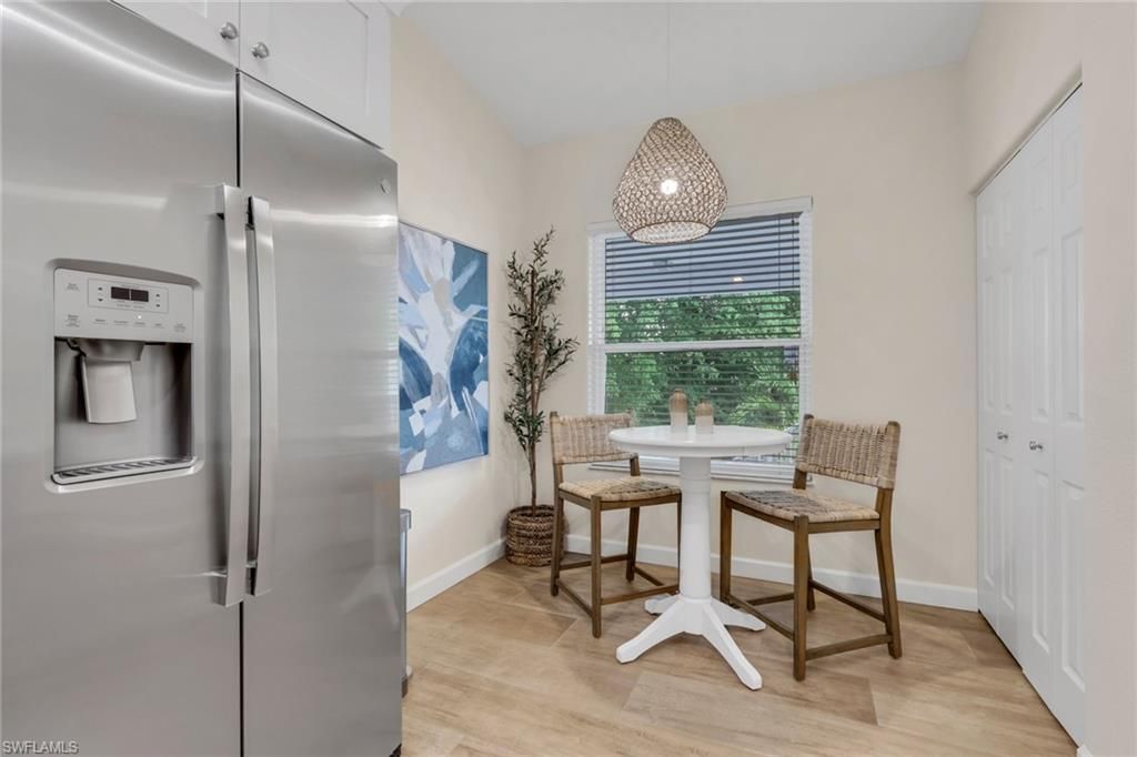1215 Sarah Jean Cir, Unit J205, Naples, FL 34110 Photo