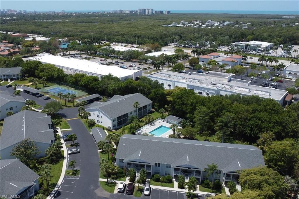 1215 Sarah Jean Cir, Unit J205, Naples, FL 34110 Photo