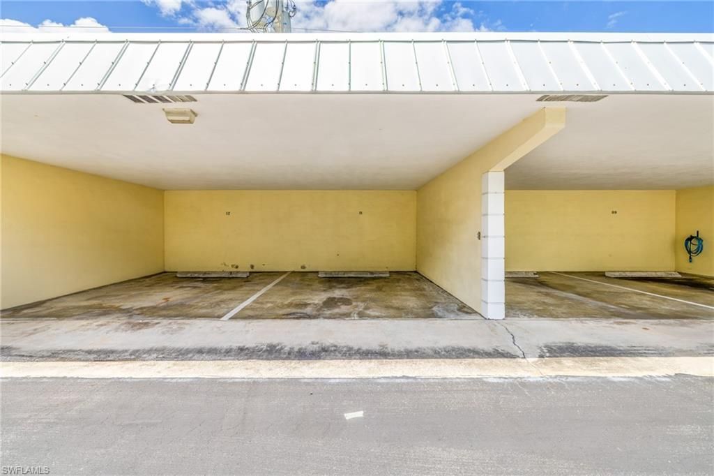 13520 Stratford Place Cir, Unit 201, Fort Myers, FL 33919 Photo