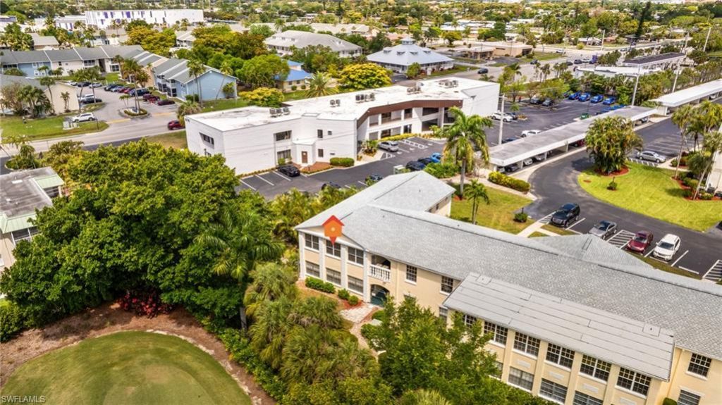 13520 Stratford Place Cir, Unit 201, Fort Myers, FL 33919 Photo