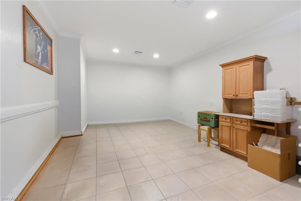 927 SE 13th Ave , Cape Coral, FL 33990 Photo