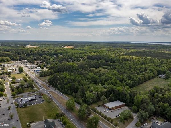 000 RICHMOND RD, WARSAW, VA 22572