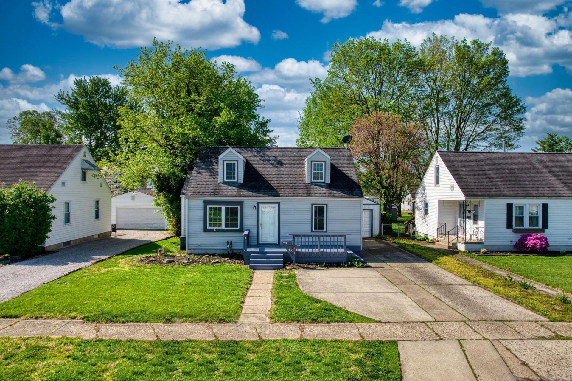 989 Davis Avenue, Newark, OH 43055 Main Photo