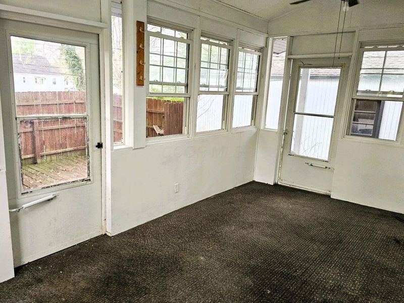 989 Davis Avenue, Newark, OH 43055 Photo 12