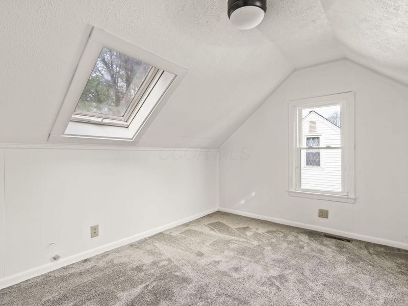 989 Davis Avenue, Newark, OH 43055 Photo 14