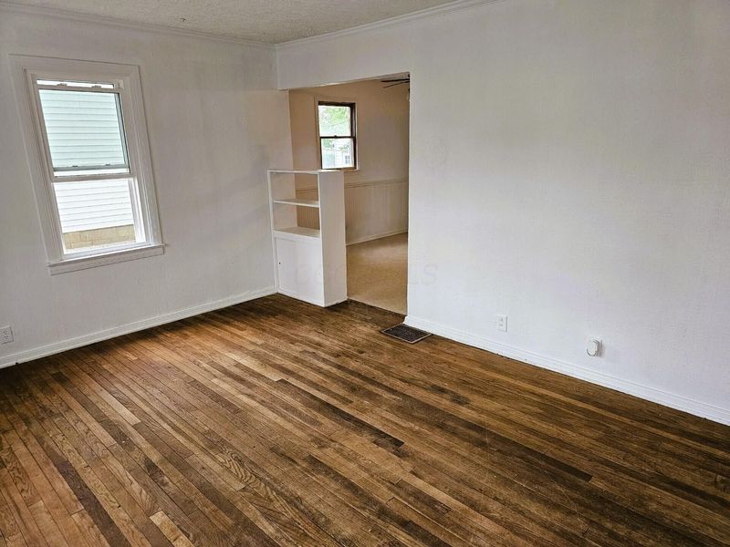 989 Davis Avenue, Newark, OH 43055 Photo 4