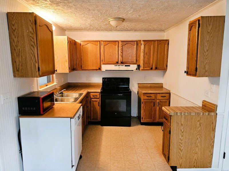 989 Davis Avenue, Newark, OH 43055 Photo 5