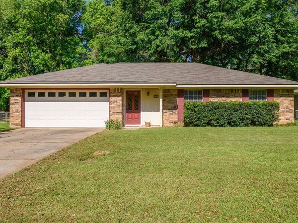 3207 Pine Haven Lane , Haughton, LA 71037
