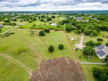 8100 Wyldewood Circle, Fort Worth, TX 76126