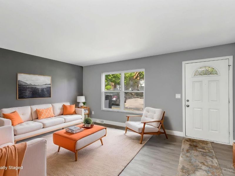 2687 Westwood Northern Boulevard, Unit B3, Cincinnati, OH 45211 Photo 2