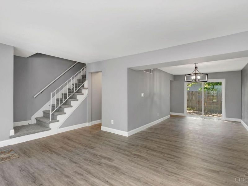 2687 Westwood Northern Boulevard, Unit B3, Cincinnati, OH 45211 Photo 5