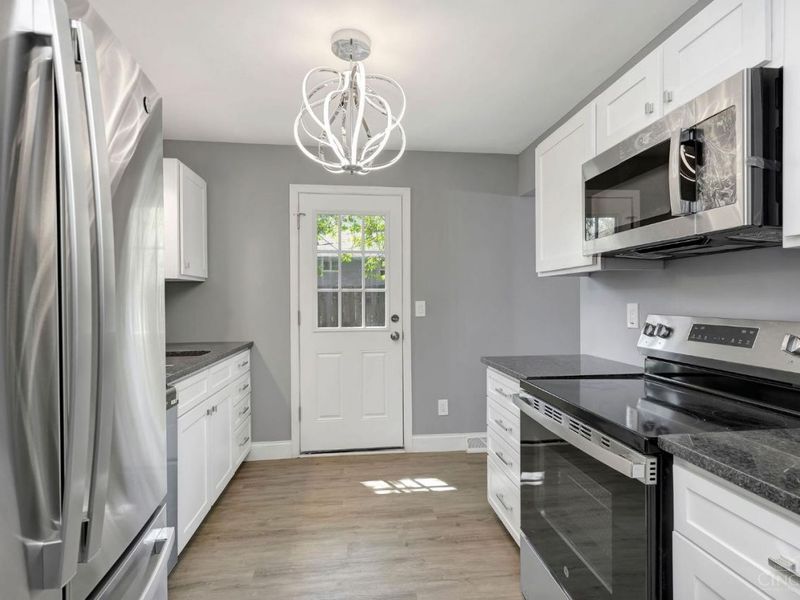 2687 Westwood Northern Boulevard, Unit B3, Cincinnati, OH 45211 Photo 9