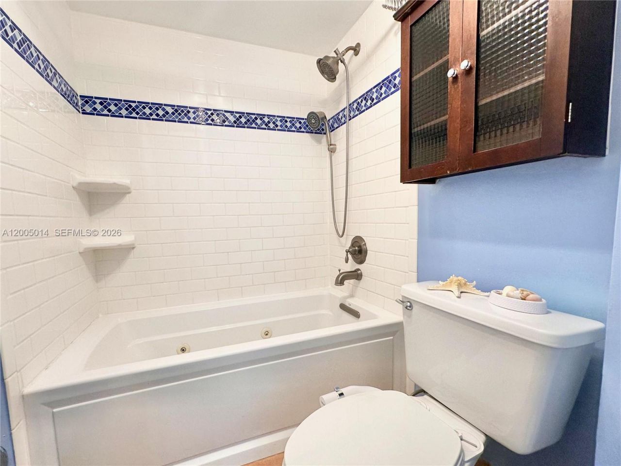 7135 Collins Ave , Unit 811, Miami Beach, FL 33141 Photo