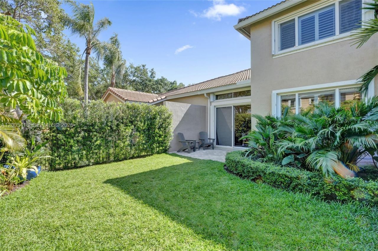 1062 SW 158th Ave , Pembroke Pines, FL 33027 Photo