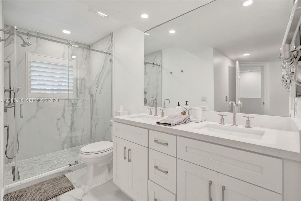 1062 SW 158th Ave , Pembroke Pines, FL 33027 Photo