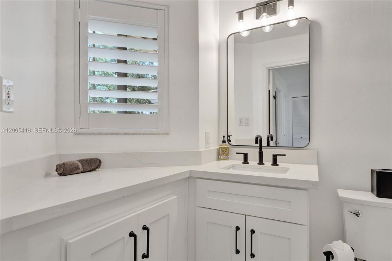 1062 SW 158th Ave , Pembroke Pines, FL 33027 Photo