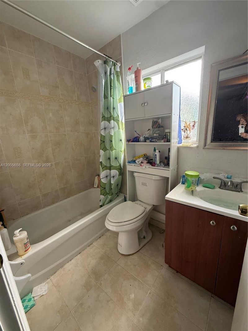 12390 SW 217th St, Miami, FL 33170 Photo