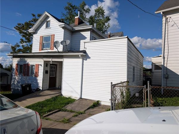 130 May , Washington, PA 15301