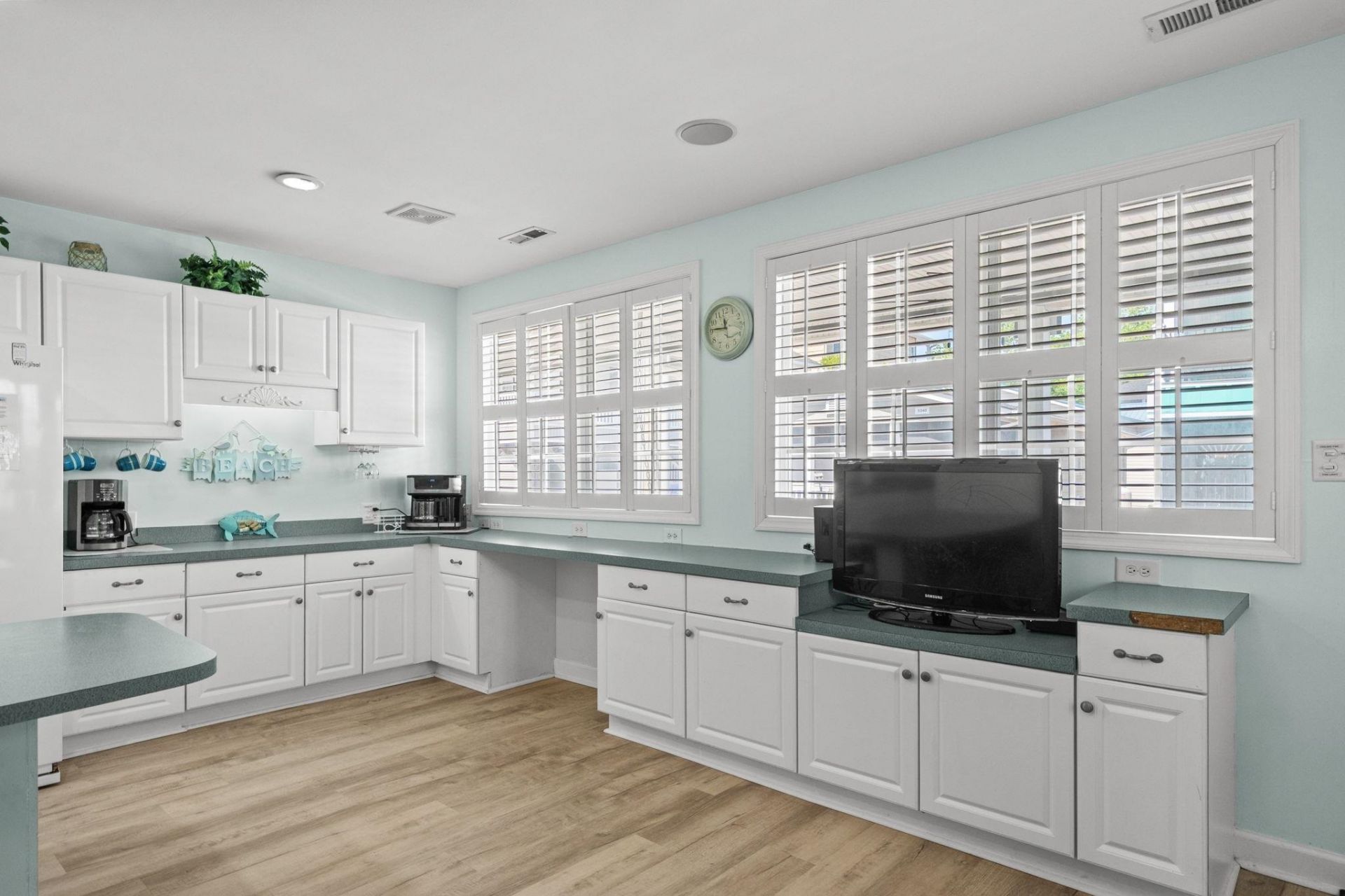 6001 - 5237 S Kings Hwy.  Photo 14