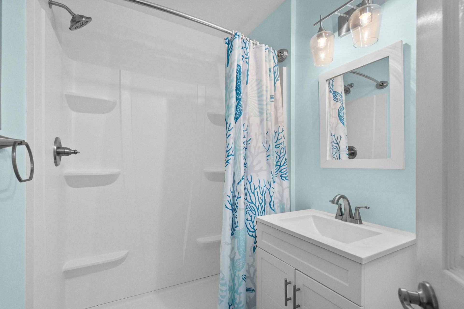 6001 - 5237 S Kings Hwy.  Photo 29