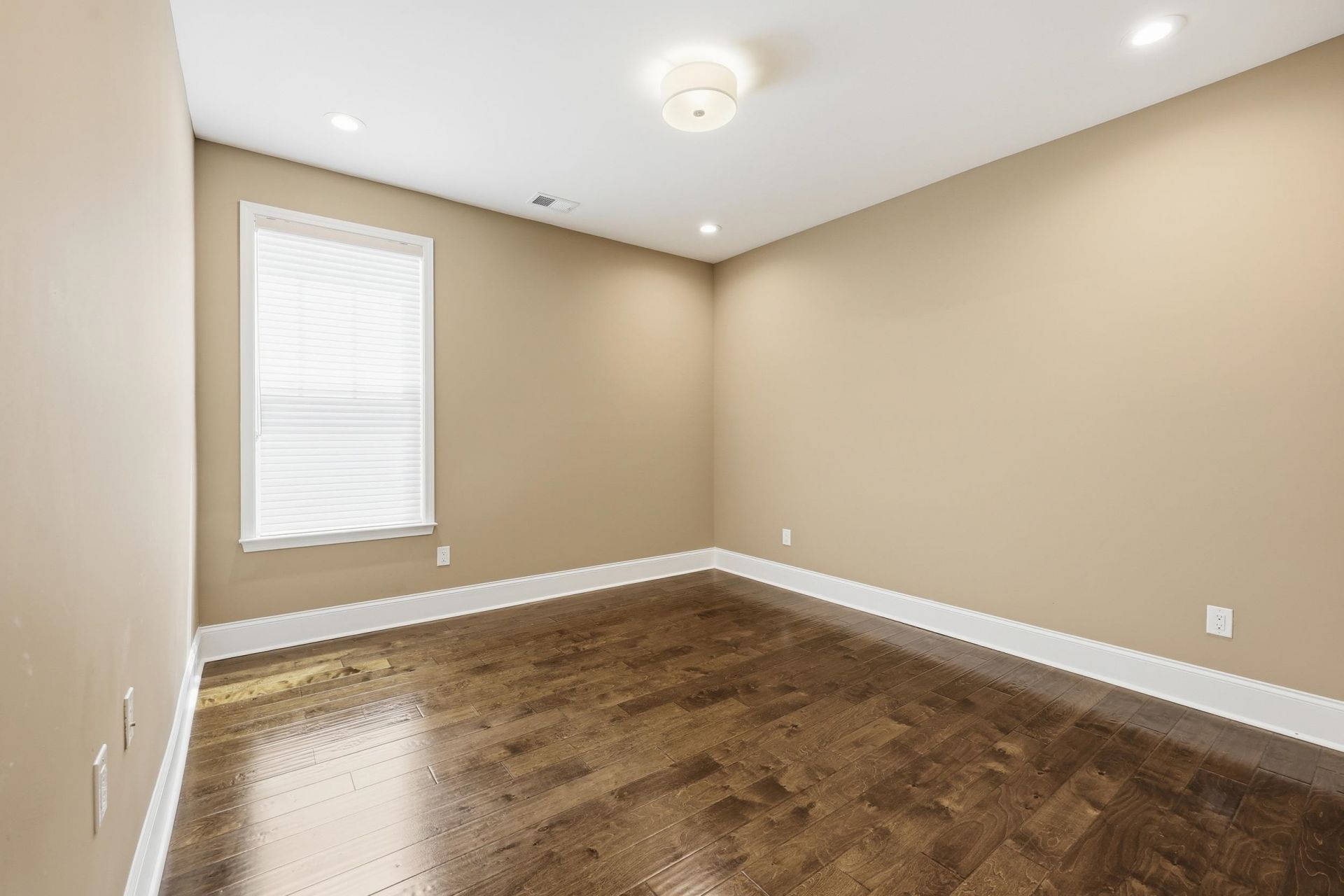 3001 Purity Place Loop  Photo 7