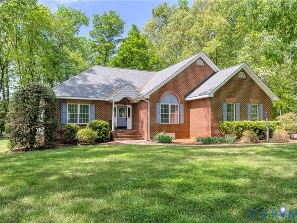 3131 Shadow Creek Drive , Powhatan, VA 23139