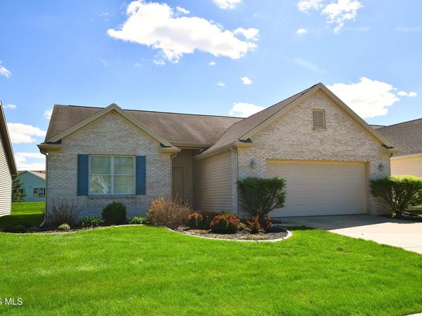 6945 Southpine Ct , Maumee, OH 43537