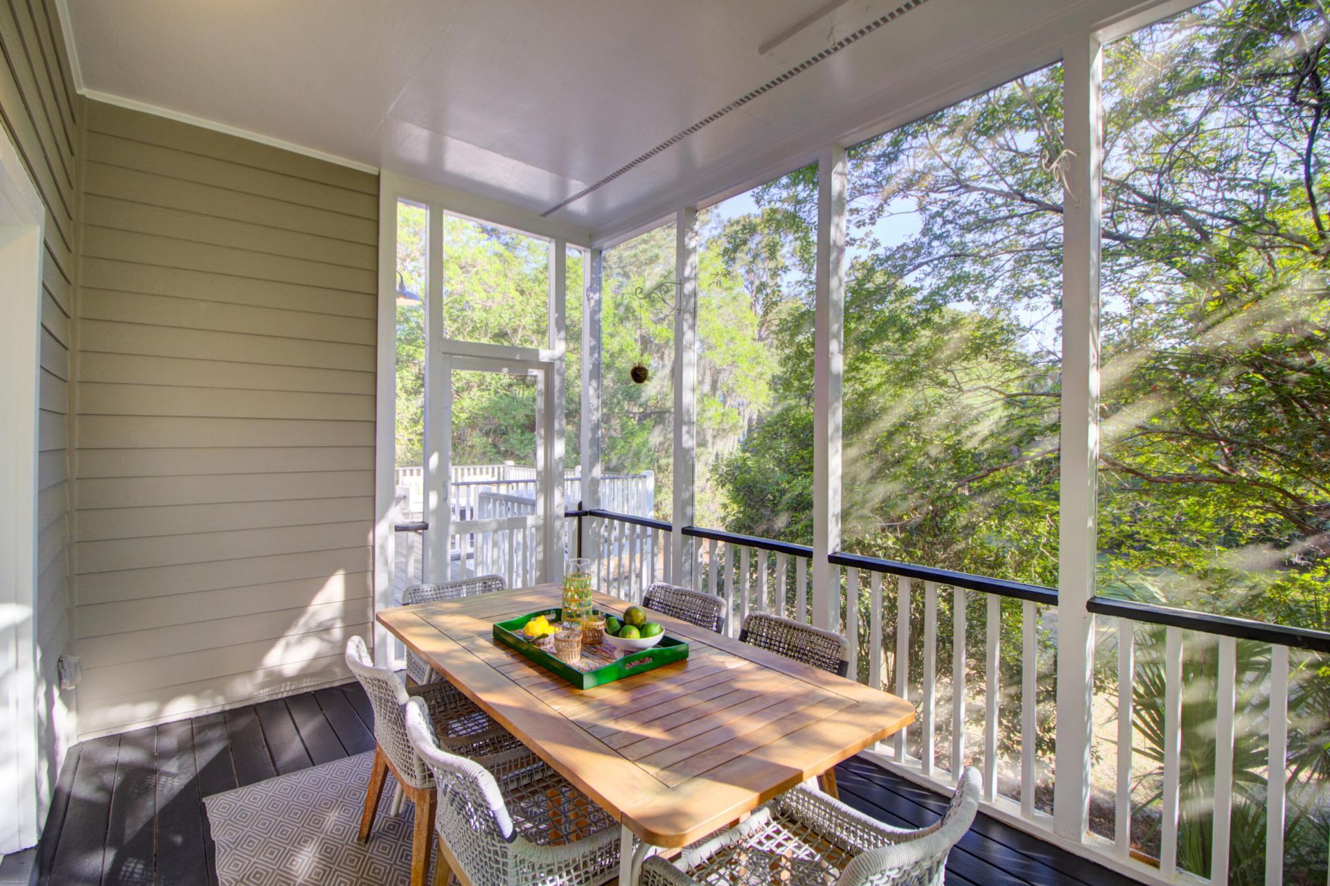 1505 Headquarters Plantation Drive Photo 23