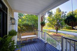 1505 Headquarters Plantation Drive photo 4