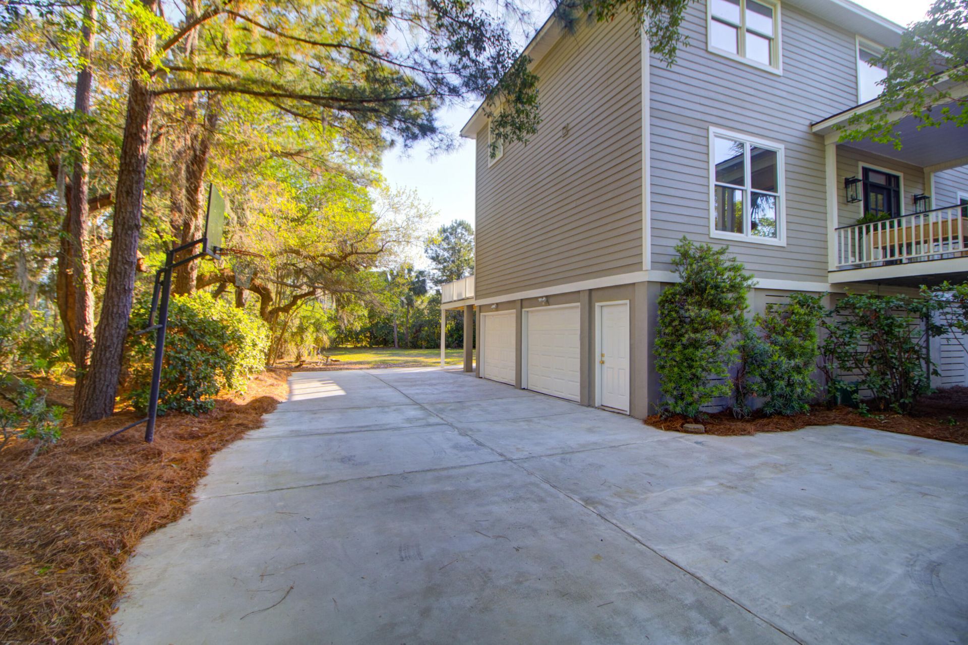 1505 Headquarters Plantation Drive Photo 54