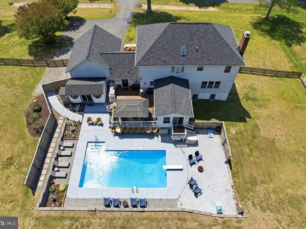 3321 SMITHVILLE DRIVE, DUNKIRK, MD 20754