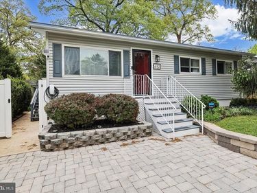652 ARLEIGH ROAD, SEVERNA PARK, MD 21146