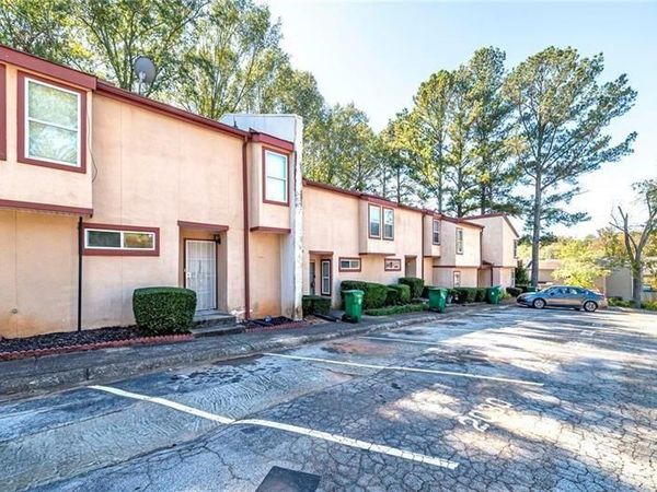 2030 Oak Park Lane , Decatur, GA 30032