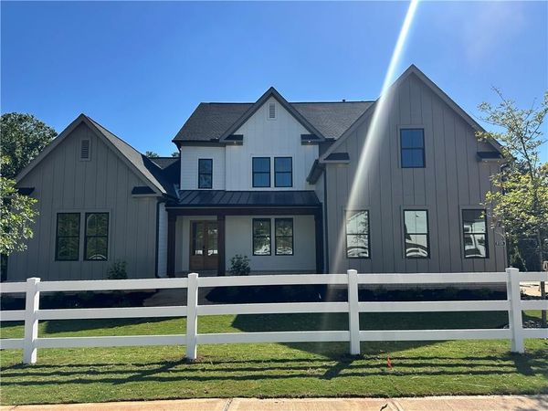 8135 Grand Meadow Run, Gainesville, GA 30506