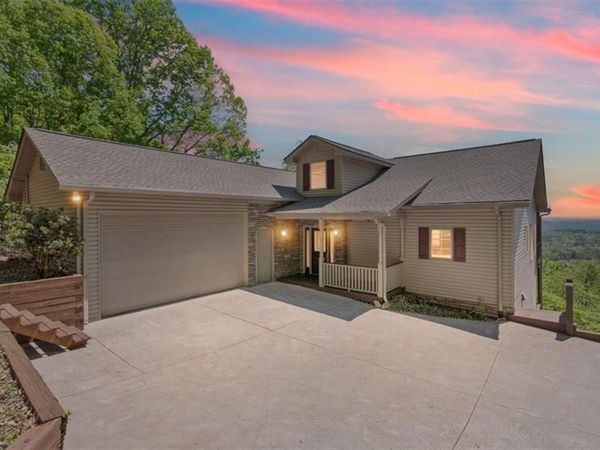 252 Oglethorpe Mountain Trail , Jasper, GA 30143