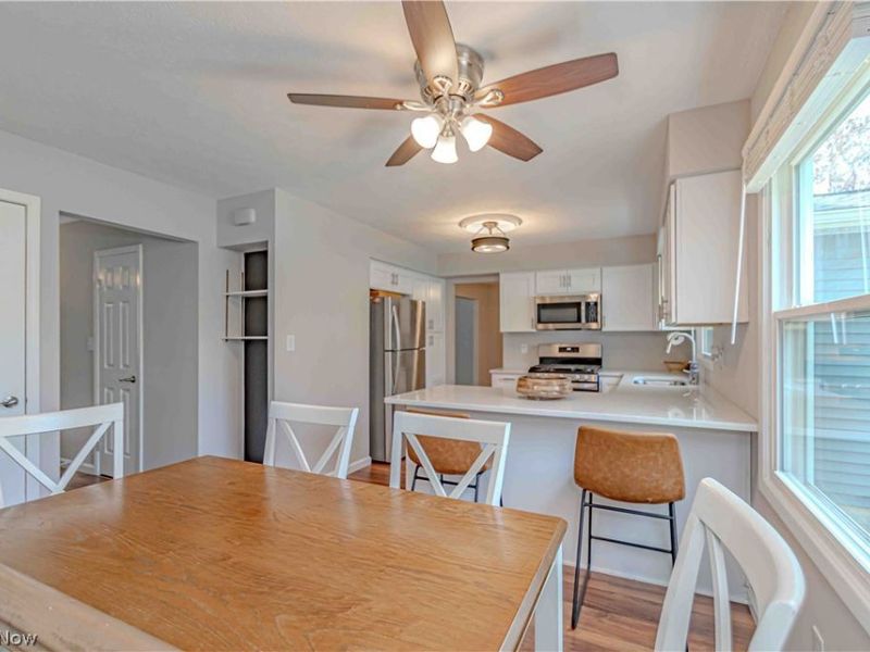 4154 Shelley Drive , North Olmsted, OH 44070 Photo 17