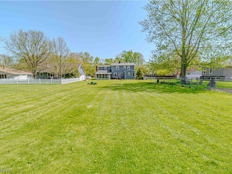 4154 Shelley Drive , North Olmsted, OH 44070 Photo 8