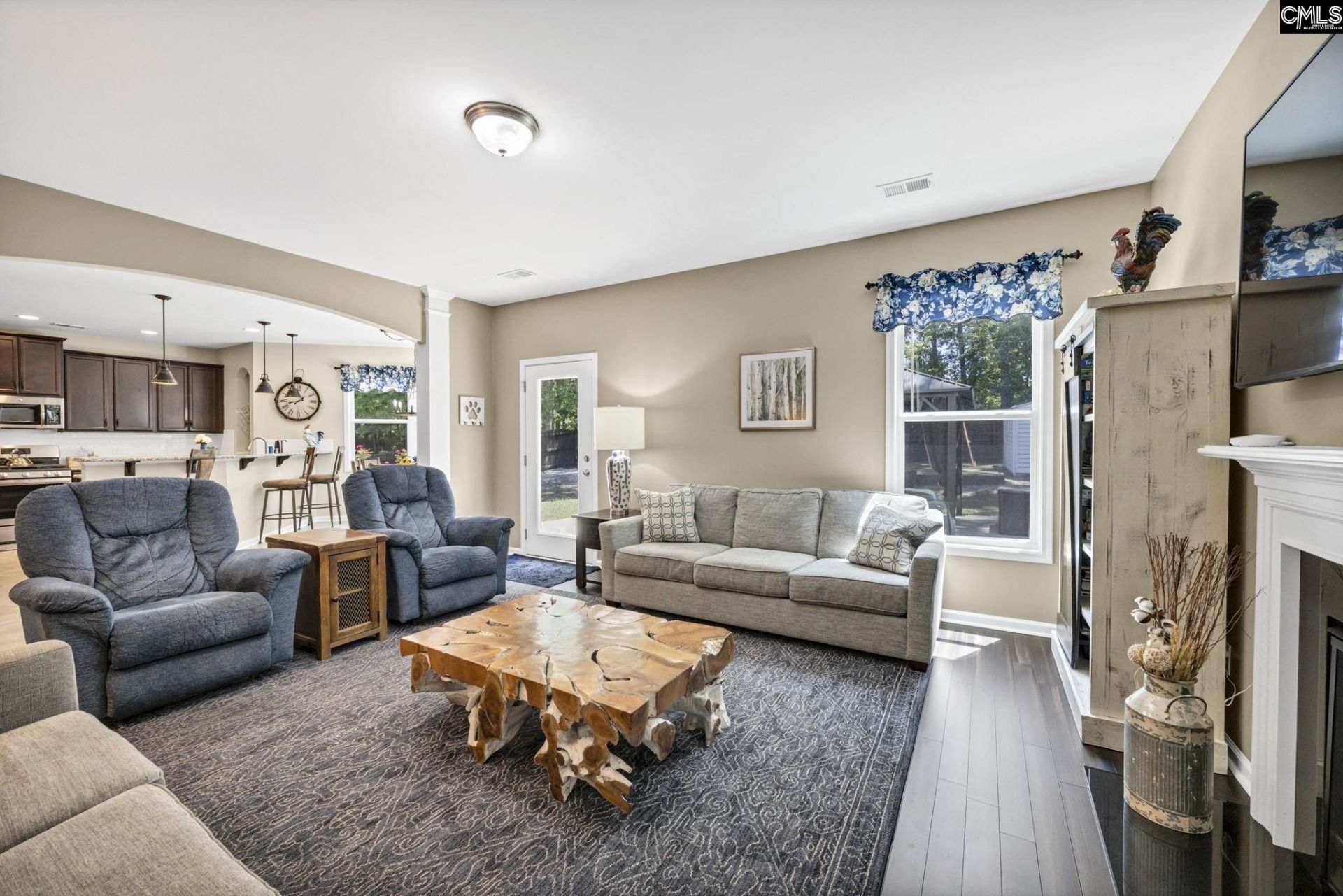 21 Leatherwood Drive  Photo 7