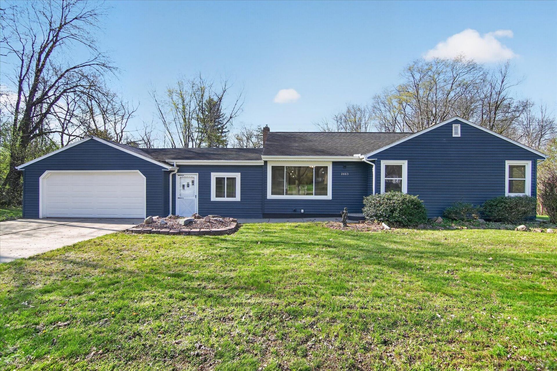 2883 W Parnall Road, Jackson, MI 49201 Main Photo