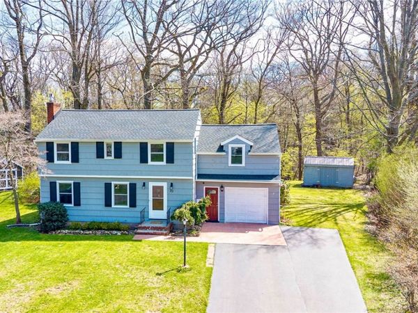 25 Circle Court , Rochester, NY 14617