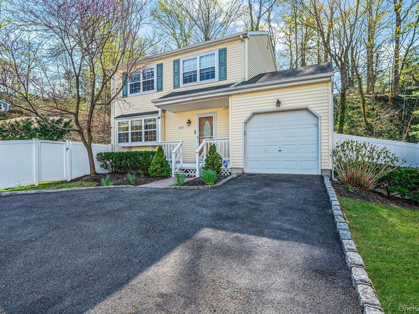 259 Spring Road , Huntington, NY 11743