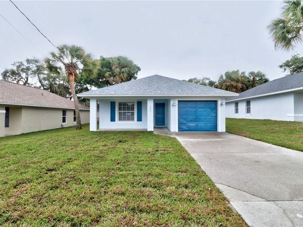 231 12th Street SW, Vero Beach, FL 32962