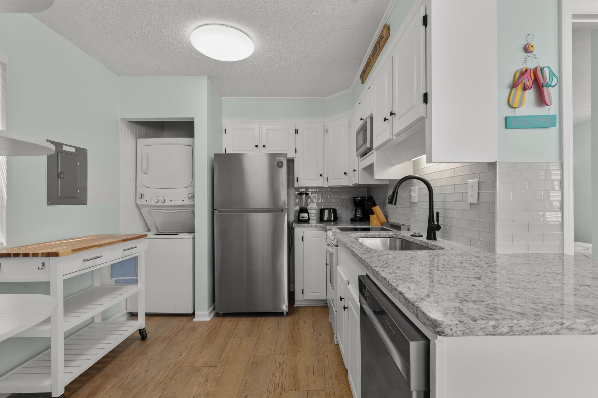 6001 - 1163 South Kings Hwy. Photo 16