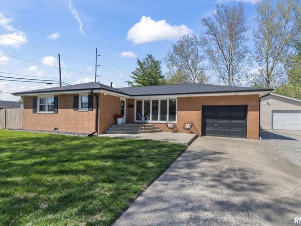 29 KIRKWOOD Street, Chatham, IL 62629