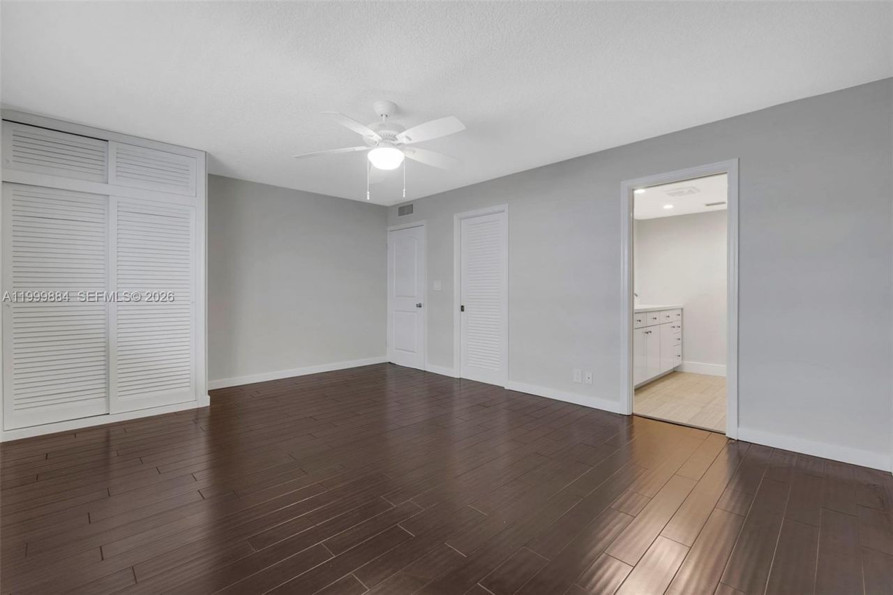 3050 NE 48th St, Unit 208, Fort Lauderdale, FL 33308 Photo