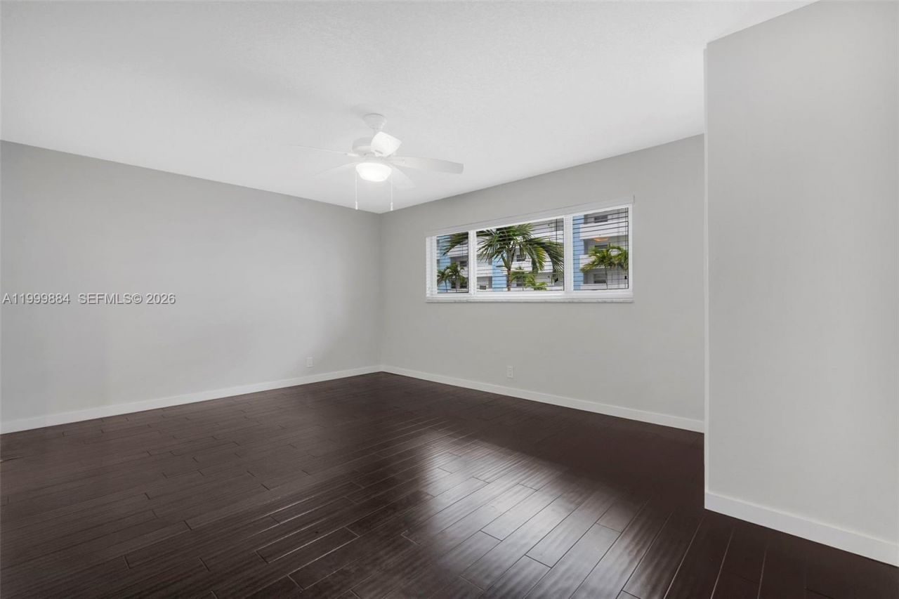 3050 NE 48th St, Unit 208, Fort Lauderdale, FL 33308 Photo