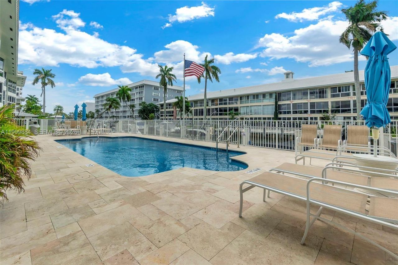 3050 NE 48th St, Unit 208, Fort Lauderdale, FL 33308 Photo