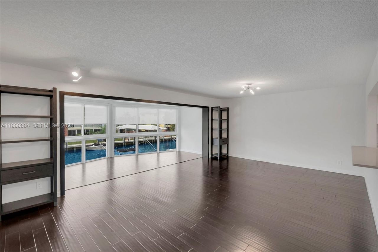 3050 NE 48th St, Unit 208, Fort Lauderdale, FL 33308 Photo